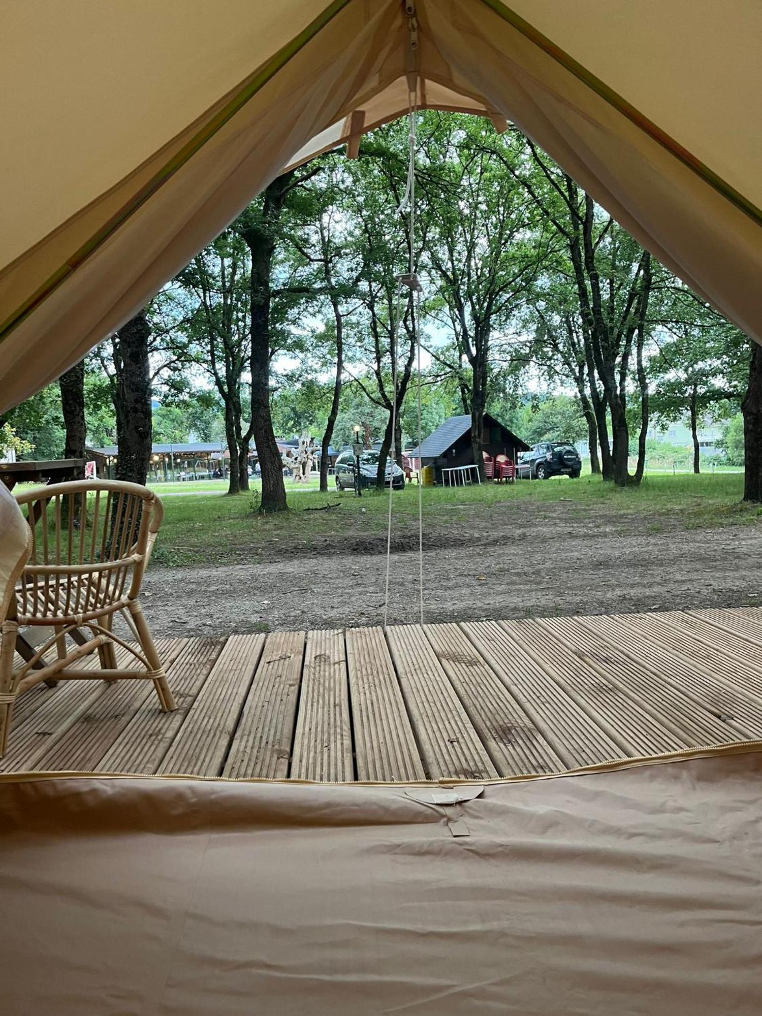 Camping Vila De Саррия Екстериор снимка